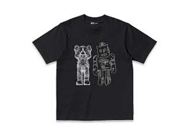 KAWS UNIQLO BLACK